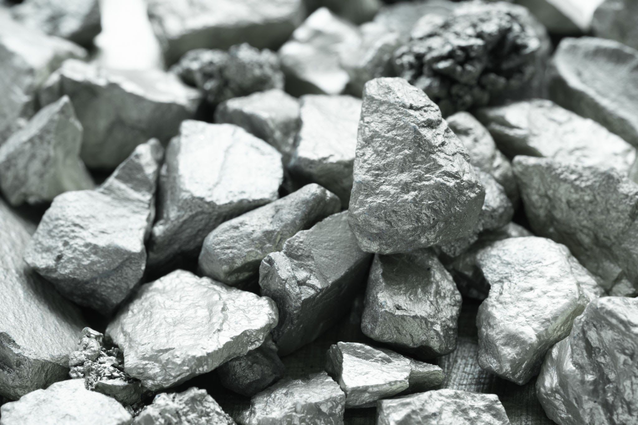 Silico manganese alloy material